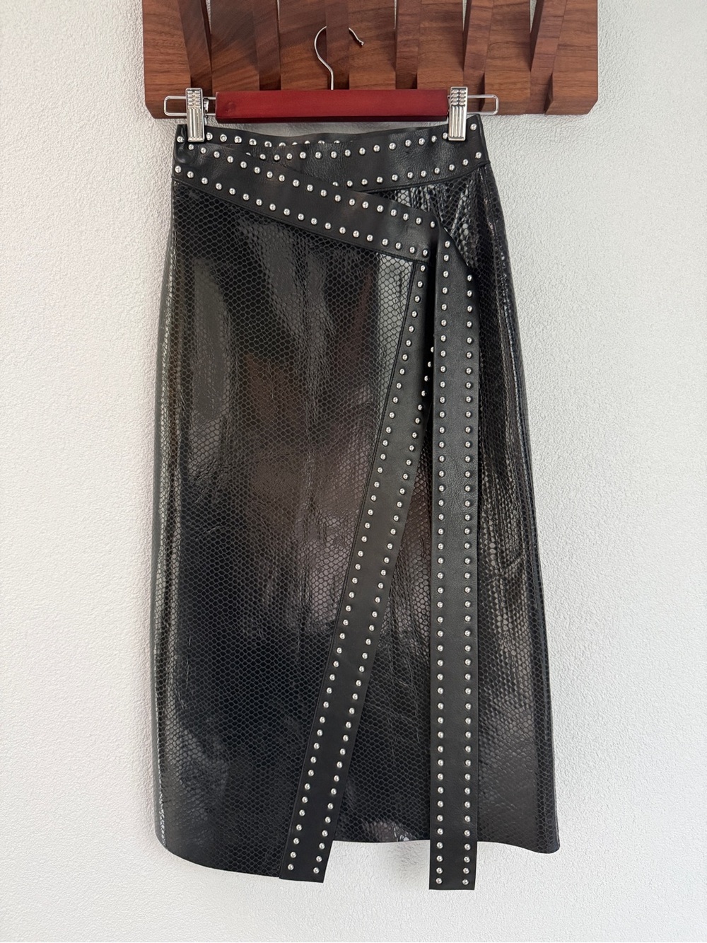 Alexander McQueen Studded Leather Midi Skirt Size 38 Like New